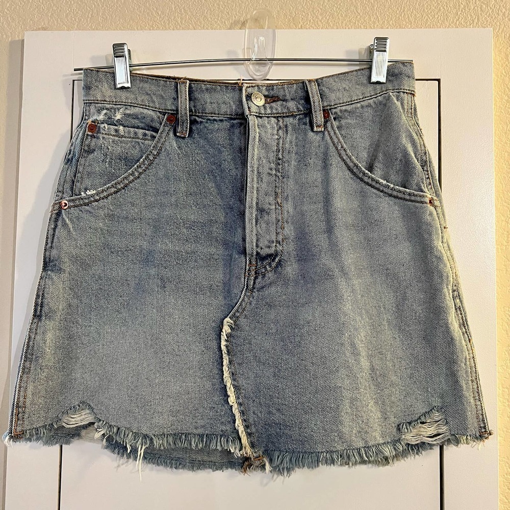 We The Free Distressed Mini Denim Skirt Size 27